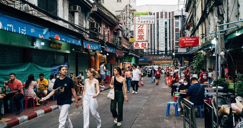Où manger street food à Bangkok : les spots incontournables